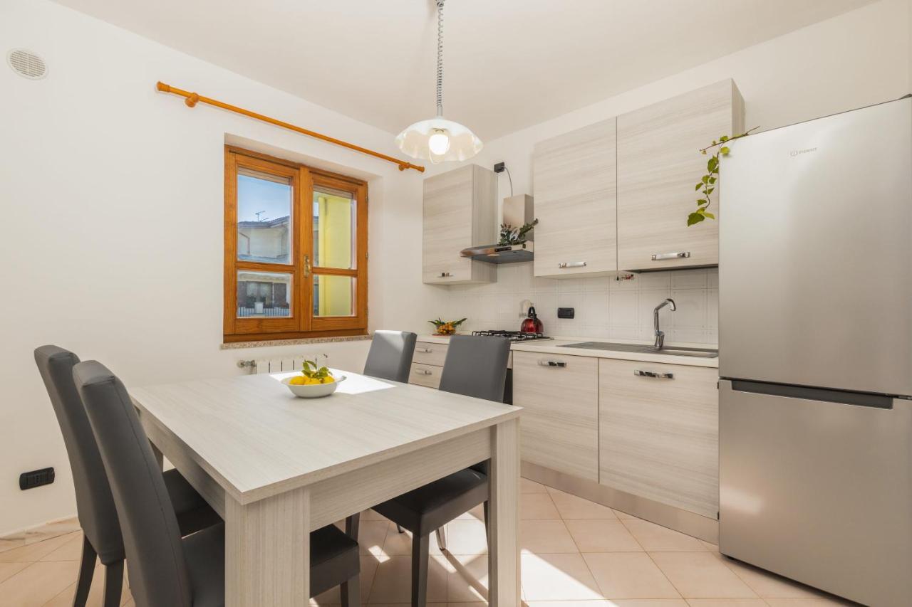 Apartamento Casa A Due Passi Dal Mare Àrbatax Exterior foto